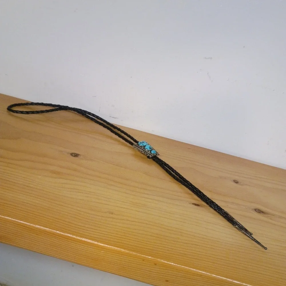 Zuni Pueblo Sterling Silver & Turquoise Bolo Tie RLB  Robert & Bernice Leekya